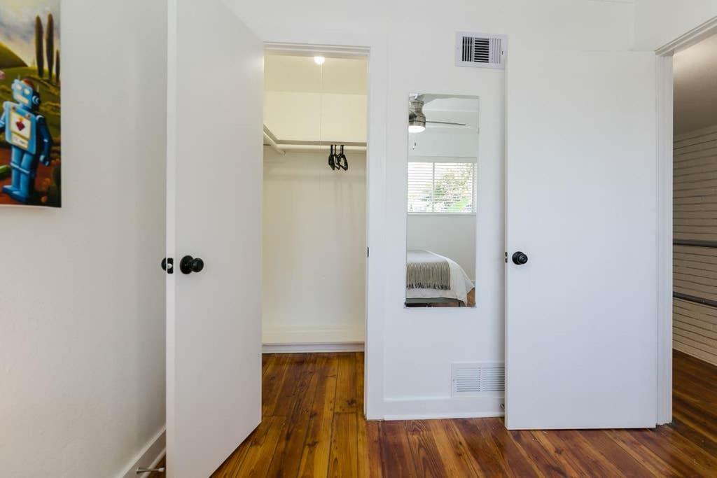 Medcenter Townhomes By Dunyha Houston Bagian luar foto